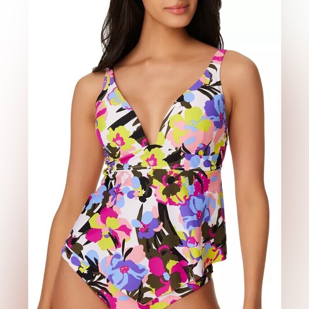 NWT Bar III White Pink Paradise Garden Floral Swim Beach Tankini Top Large (A2)